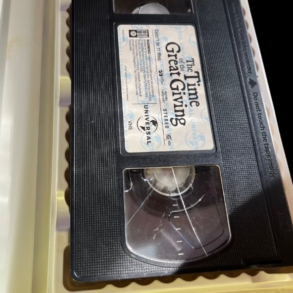 The Land Before Time: The Time of the Great Giving - Picture 2 of 3